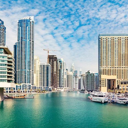 Step Into Serenity - Discover Modern Living In 1Br Apartment With Panoramic Views In Dubai Marina Near Jbr Walk, Beach And Bla Bla Club المظهر الخارجي الصورة